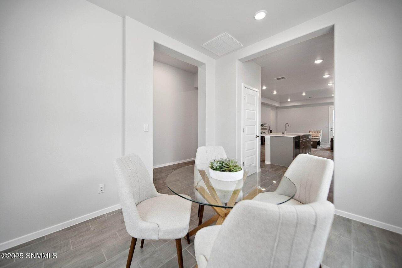 7006 Sentinel Avenue - Photo 1