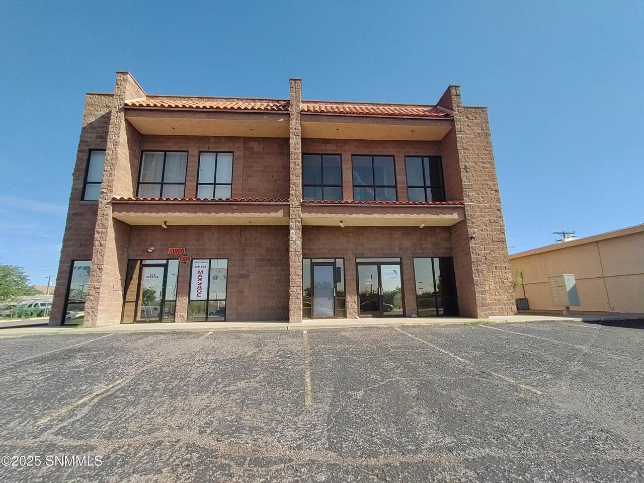 525 Lohman Avenue - Photo 1