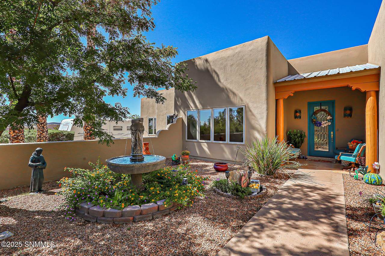 4010 Desert Broom Court - Photo 1