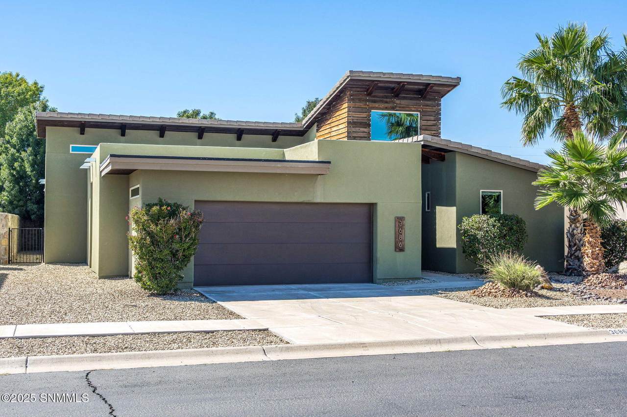 3686 Santa Marcella Avenue - Photo 1
