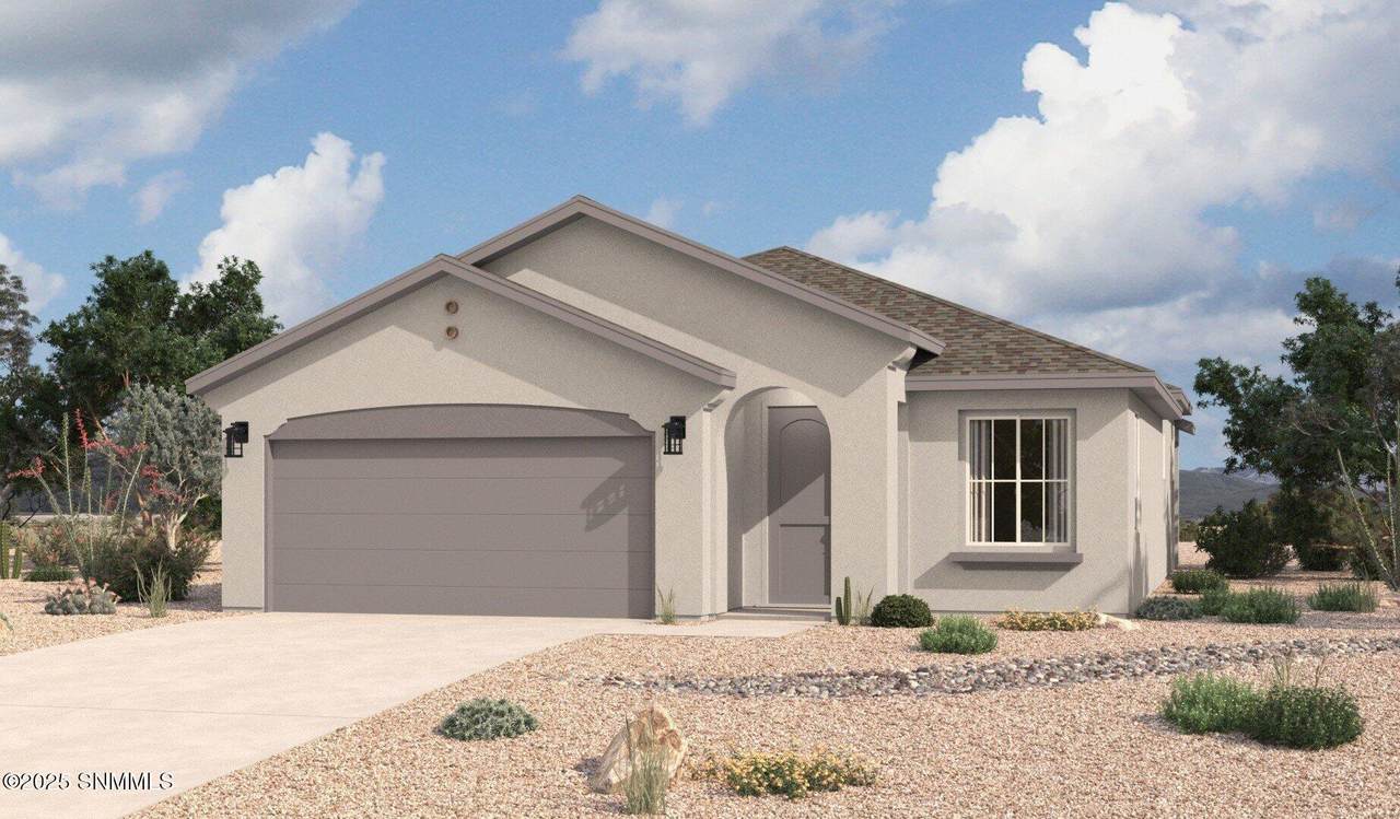 5024 Trumbull Avenue - Photo 1