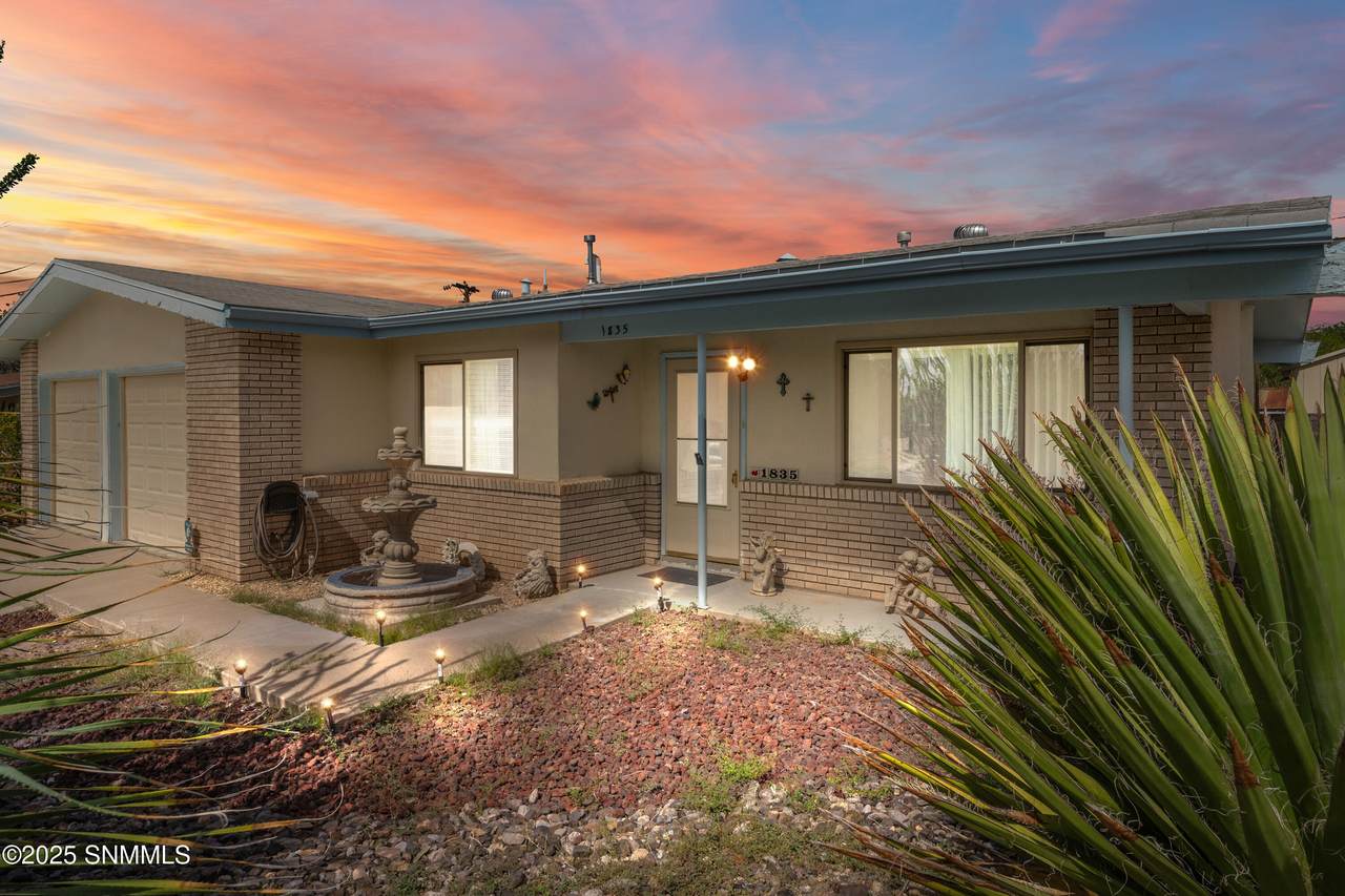 1835 Madrid Avenue - Photo 1