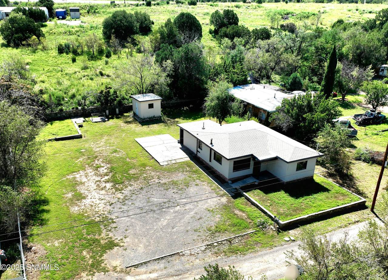 807/805 Escondida - Photo 1