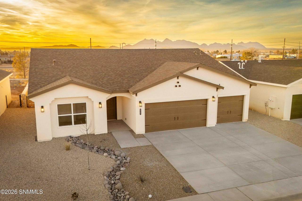 https://bt-photos.global.ssl.fastly.net/lascruces/1280_boomver_1_2503379-2.jpg