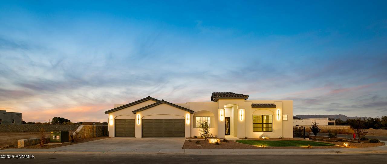 3758 Santa Catalina Loop - Photo 1