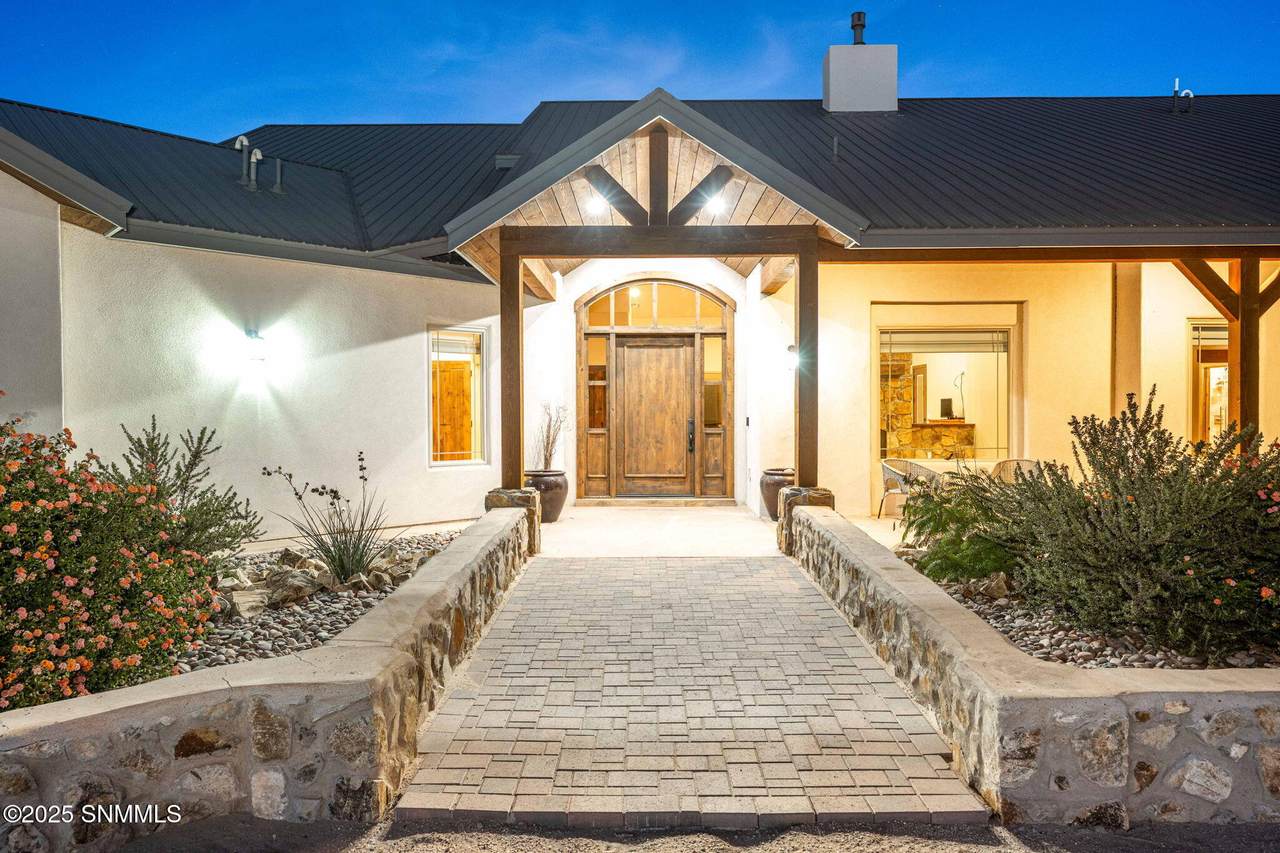 7403 Dona Ana Road - Photo 1