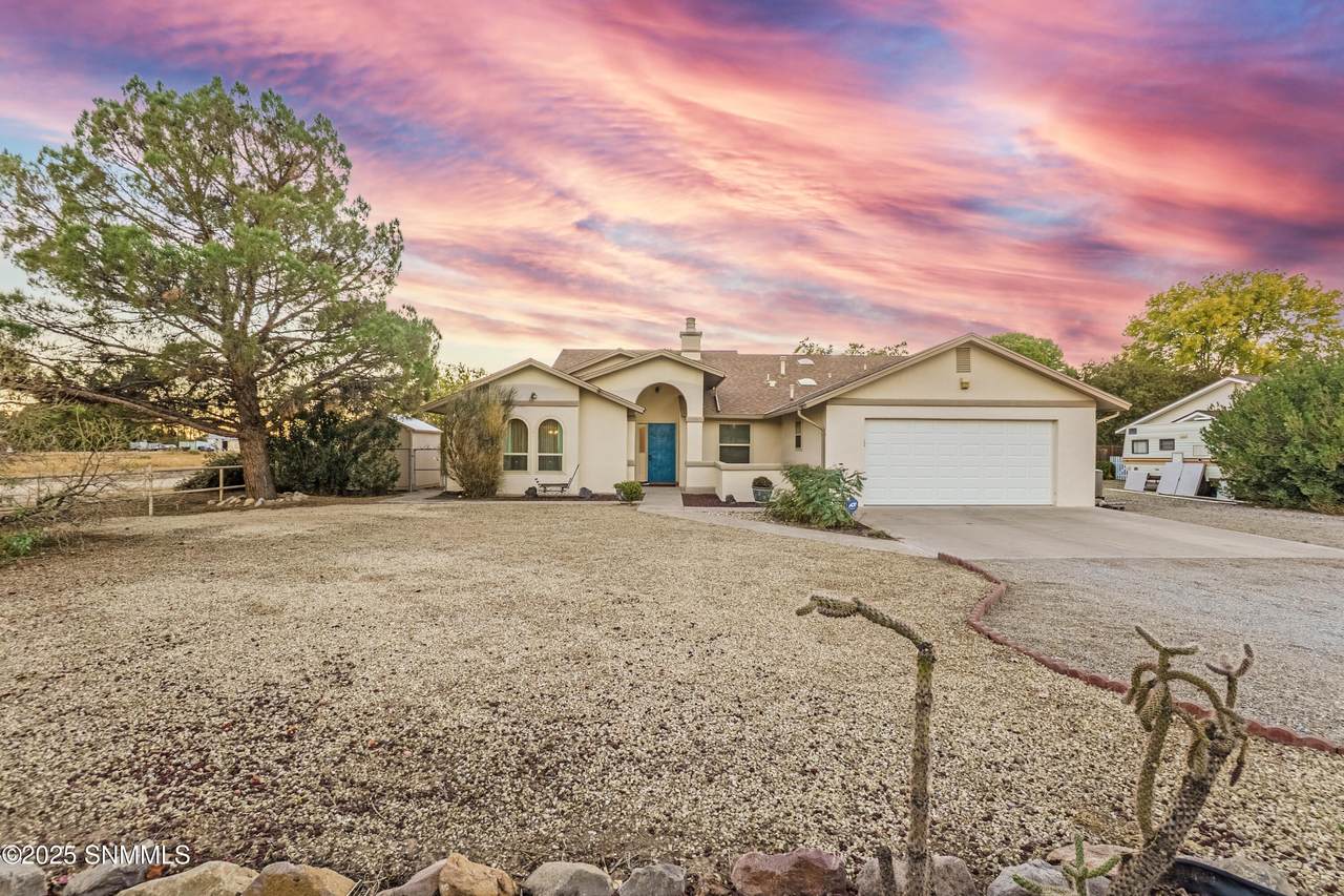 5365 Dona Ana Road - Photo 1