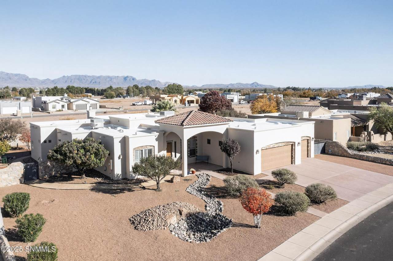 4123 Santa Lucia Arc - Photo 1