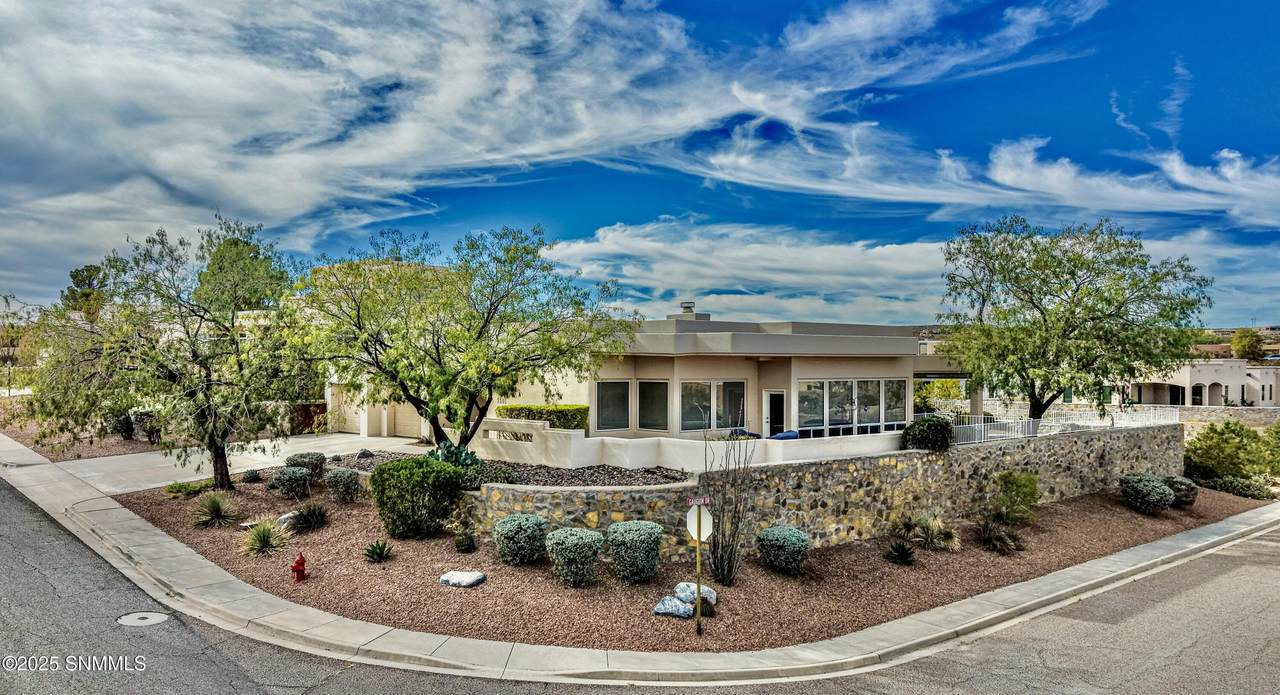 1391 Vista Del Cerro - Photo 1