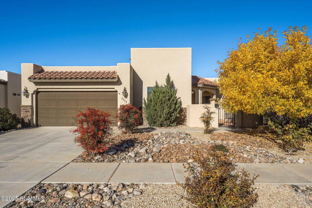 3717 Santa Minerva Avenue - Photo 1