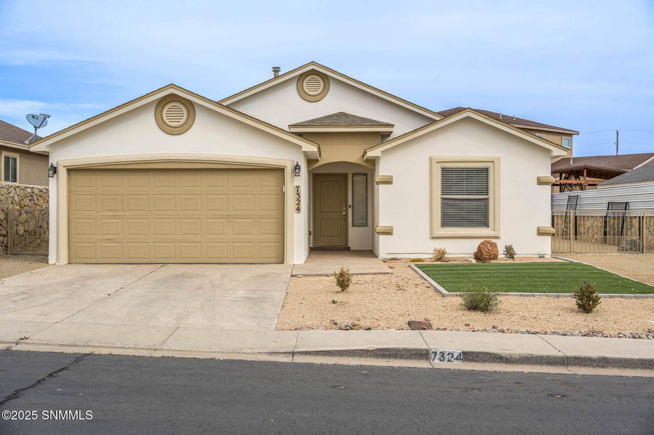 7324 Vista De Sobre Drive - Photo 1