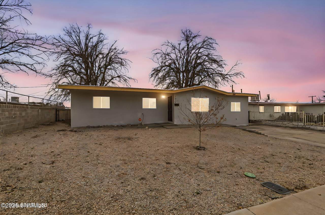 2316 Calle De Suenos - Photo 1