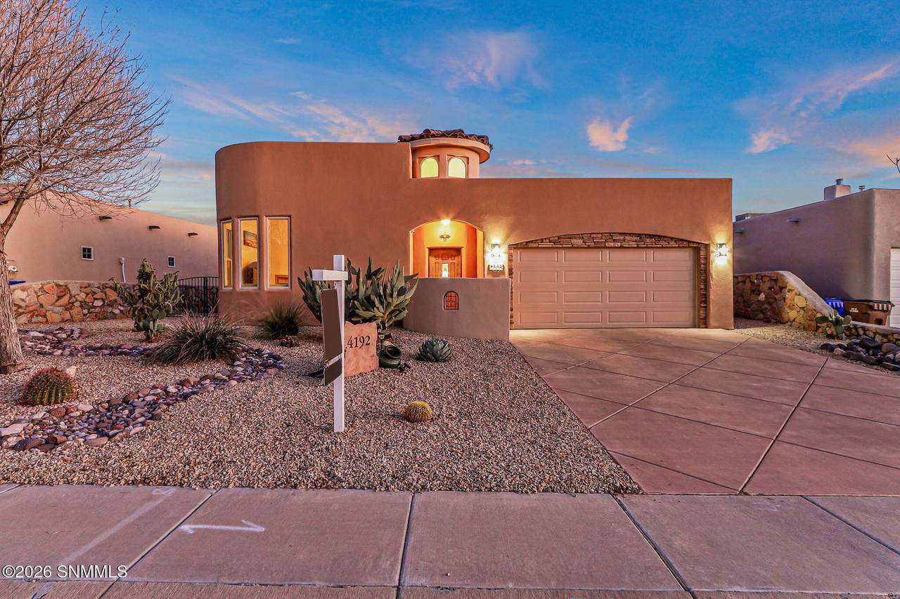 https://bt-photos.global.ssl.fastly.net/lascruces/1280_boomver_1_2600283-2.jpg
