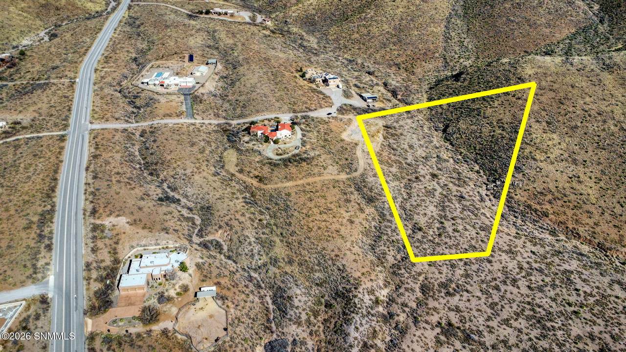 5040 Bunkhouse Drive - Photo 1