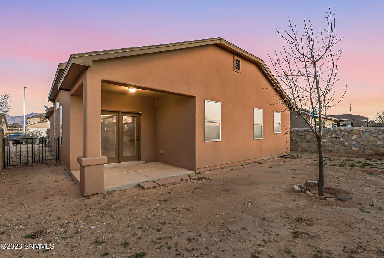 https://bt-photos.global.ssl.fastly.net/lascruces/1280_boomver_1_2600440-2.jpg