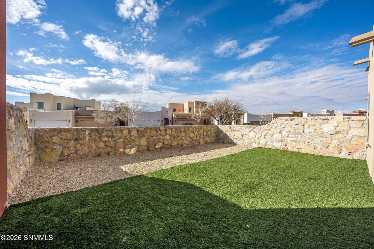 https://bt-photos.global.ssl.fastly.net/lascruces/1280_boomver_1_2600456-2.jpg
