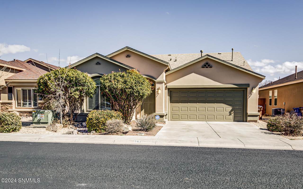 7562 Sierra De Luna Place - Photo 1