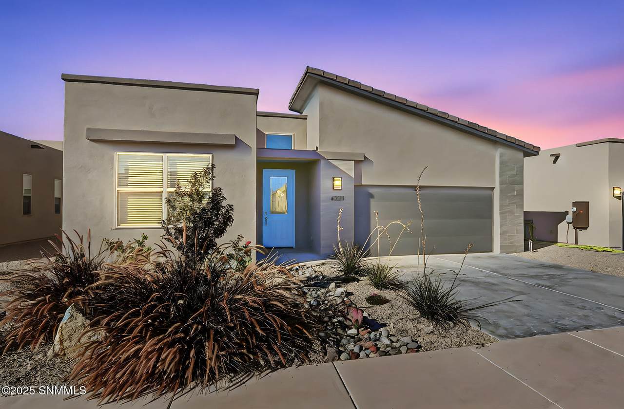 6221 Quicksilver Street - Photo 1