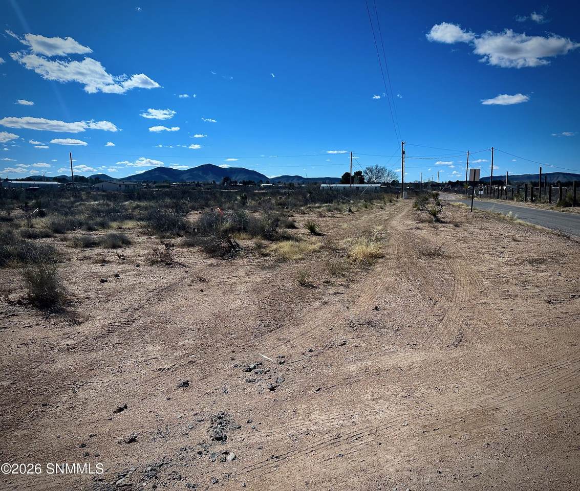 https://bt-photos.global.ssl.fastly.net/lascruces/1280_boomver_1_2600550-2.jpg