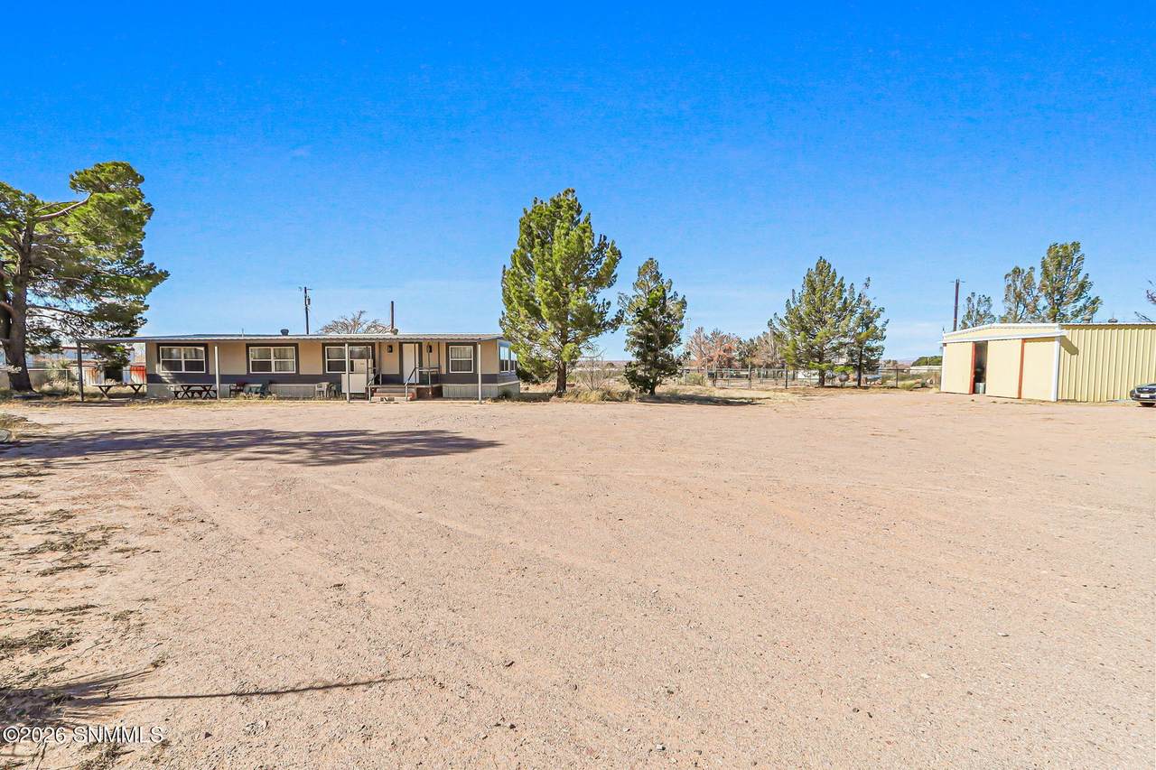 https://bt-photos.global.ssl.fastly.net/lascruces/1280_boomver_1_2600631-2.jpg