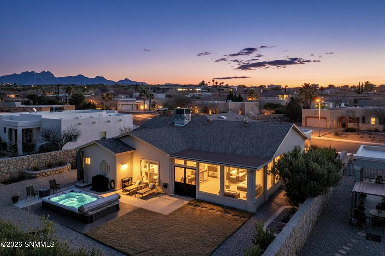 2923 Long Bow Loop - Photo 1