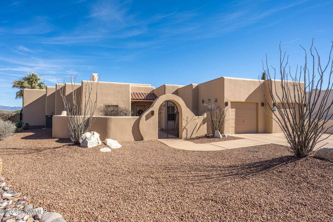 https://bt-photos.global.ssl.fastly.net/lascruces/1280_boomver_1_2600678-2.jpg