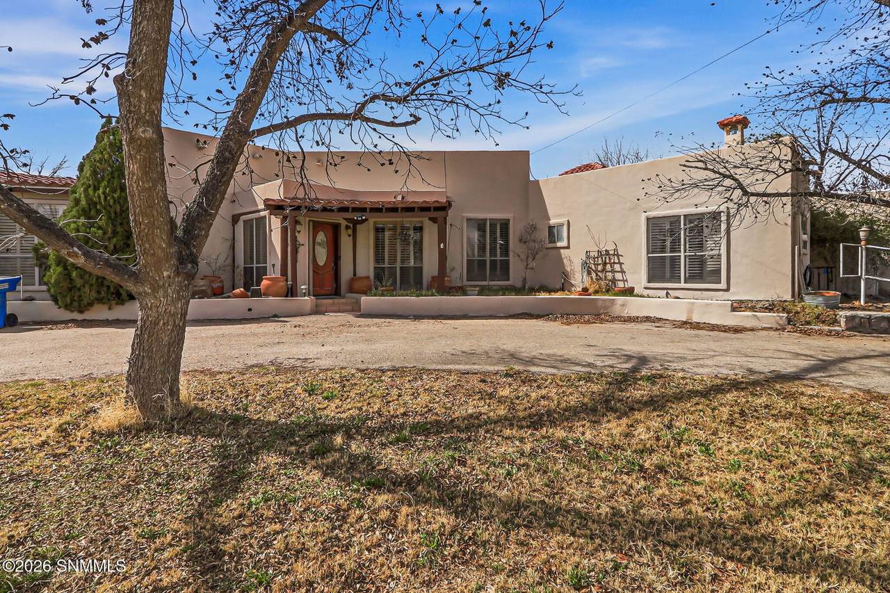 7005 Mcnutt Road - Photo 1