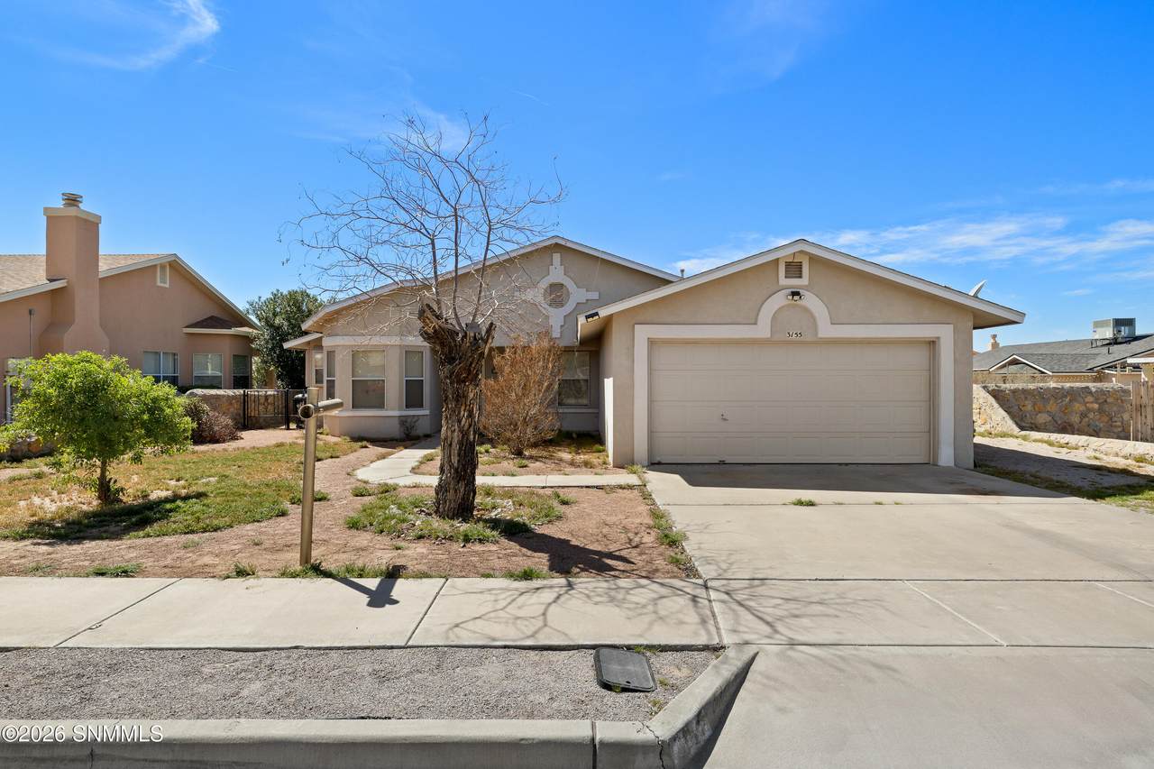 3155 Katrina Street - Photo 1