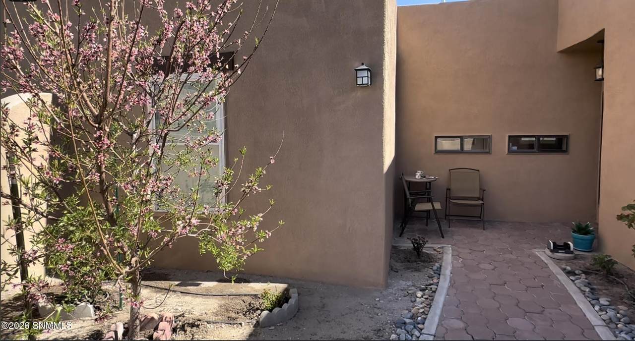 https://bt-photos.global.ssl.fastly.net/lascruces/1280_boomver_1_2600763-2.jpg