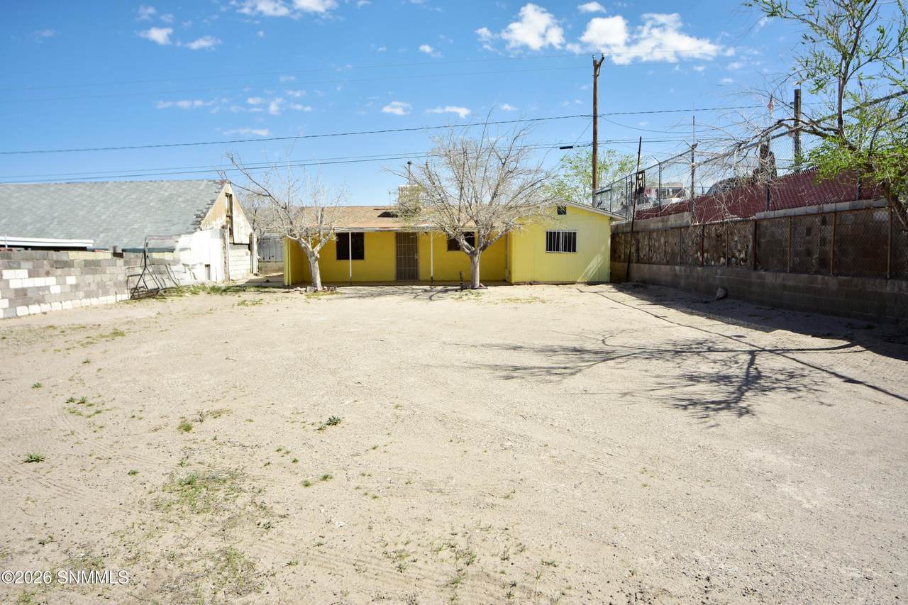 https://bt-photos.global.ssl.fastly.net/lascruces/1280_boomver_1_2600764-2.jpg