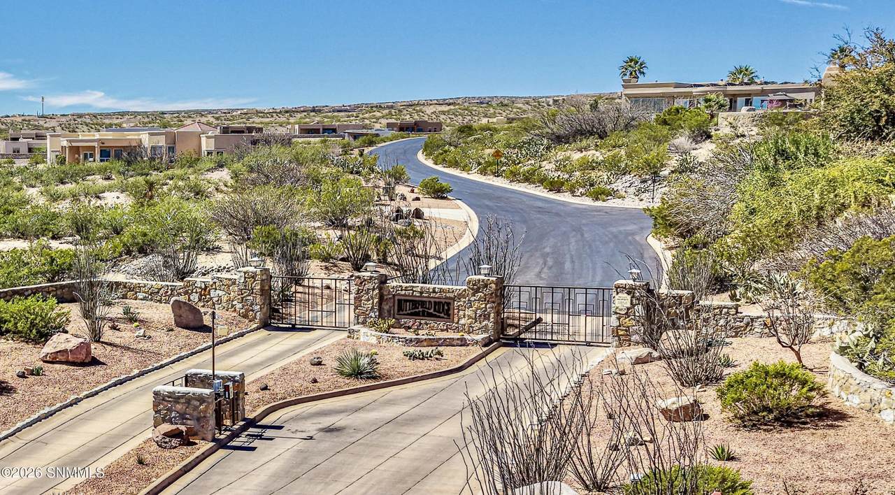 https://bt-photos.global.ssl.fastly.net/lascruces/1280_boomver_1_2600798-2.jpg