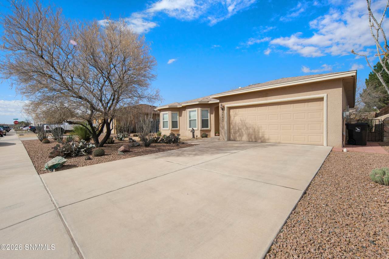 https://bt-photos.global.ssl.fastly.net/lascruces/1280_boomver_1_2600804-2.jpg