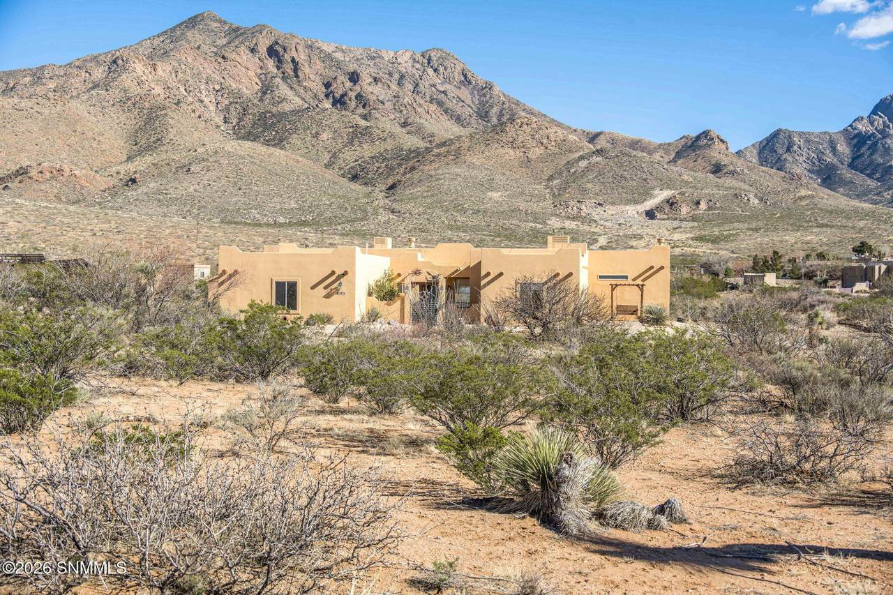 https://bt-photos.global.ssl.fastly.net/lascruces/1280_boomver_1_2600808-2.jpg