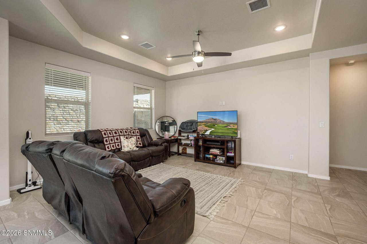 https://bt-photos.global.ssl.fastly.net/lascruces/1280_boomver_1_2600847-2.jpg