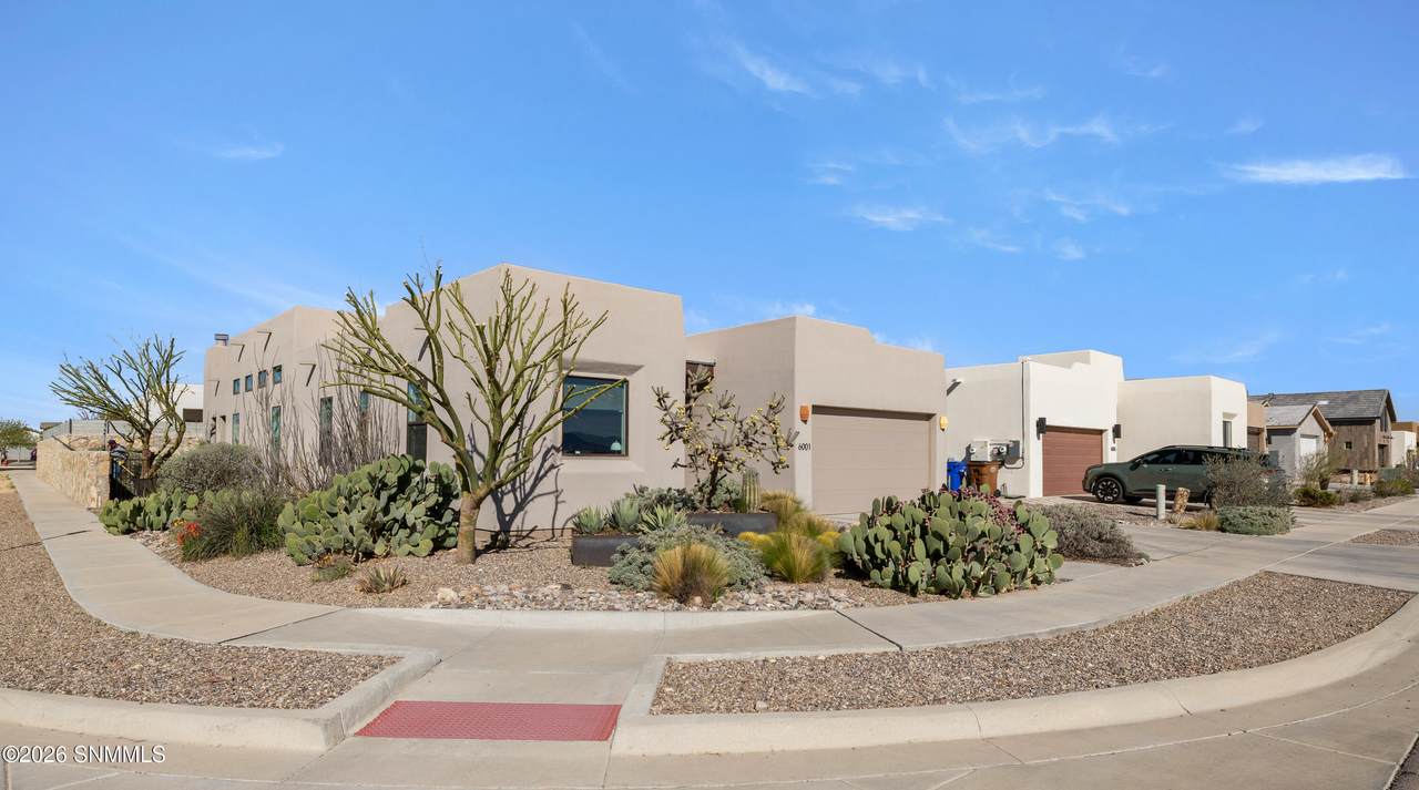 https://bt-photos.global.ssl.fastly.net/lascruces/1280_boomver_1_2600853-2.jpg