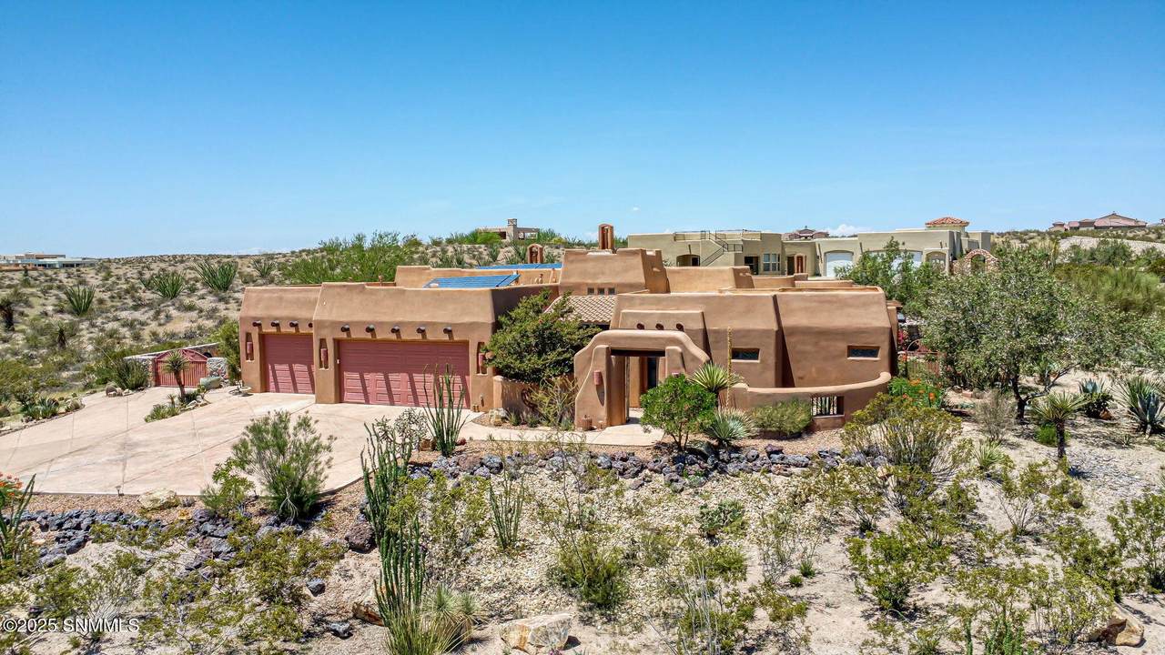 https://bt-photos.global.ssl.fastly.net/lascruces/1280_boomver_1_2600909-2.jpg
