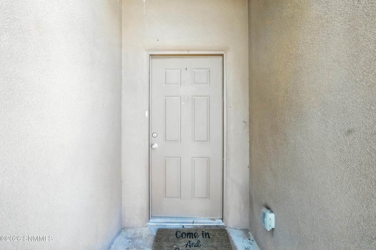 https://bt-photos.global.ssl.fastly.net/lascruces/1280_boomver_1_2600957-2.jpg