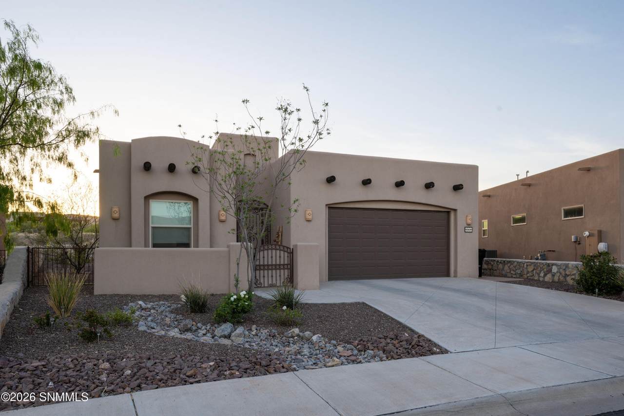https://bt-photos.global.ssl.fastly.net/lascruces/1280_boomver_1_2600979-2.jpg
