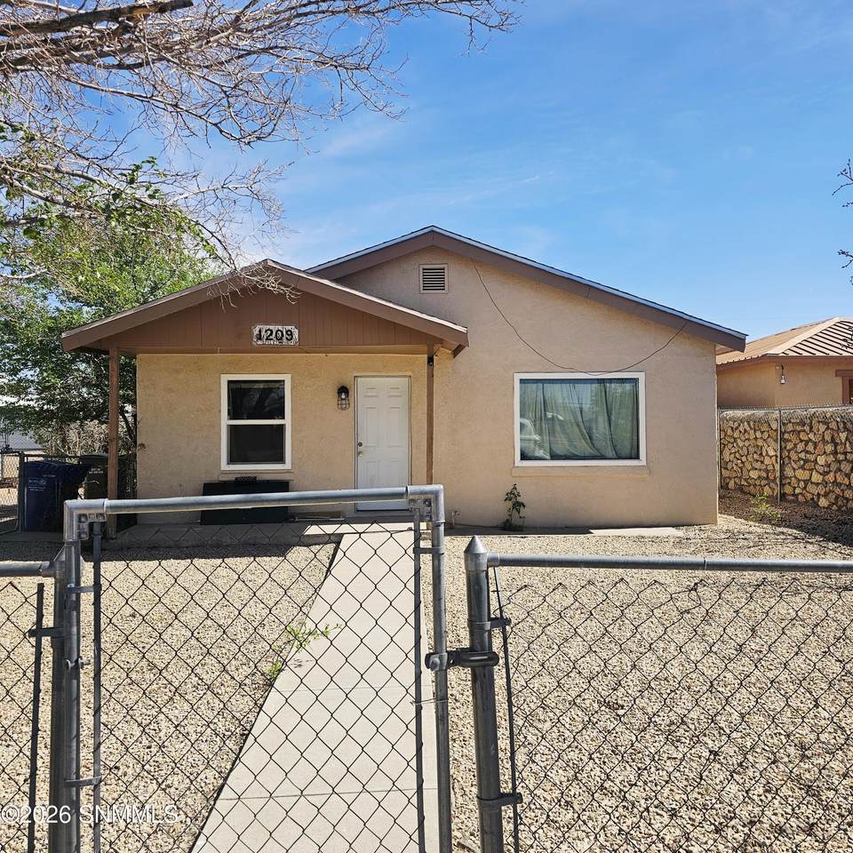 1209 Hall Avenue - Photo 1