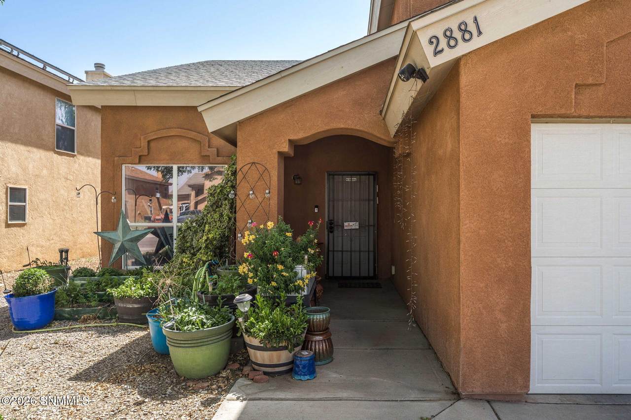 https://bt-photos.global.ssl.fastly.net/lascruces/1280_boomver_1_2600991-2.jpg