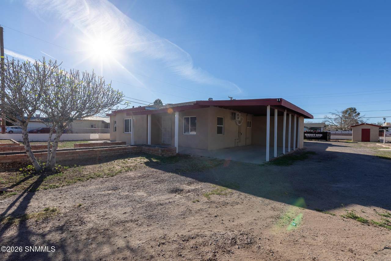 1220 Hall Avenue - Photo 1