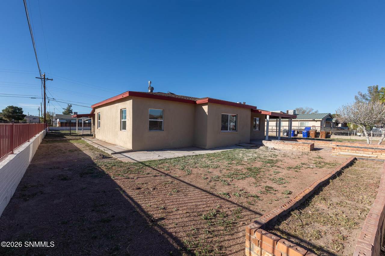 https://bt-photos.global.ssl.fastly.net/lascruces/1280_boomver_1_2601030-2.jpg