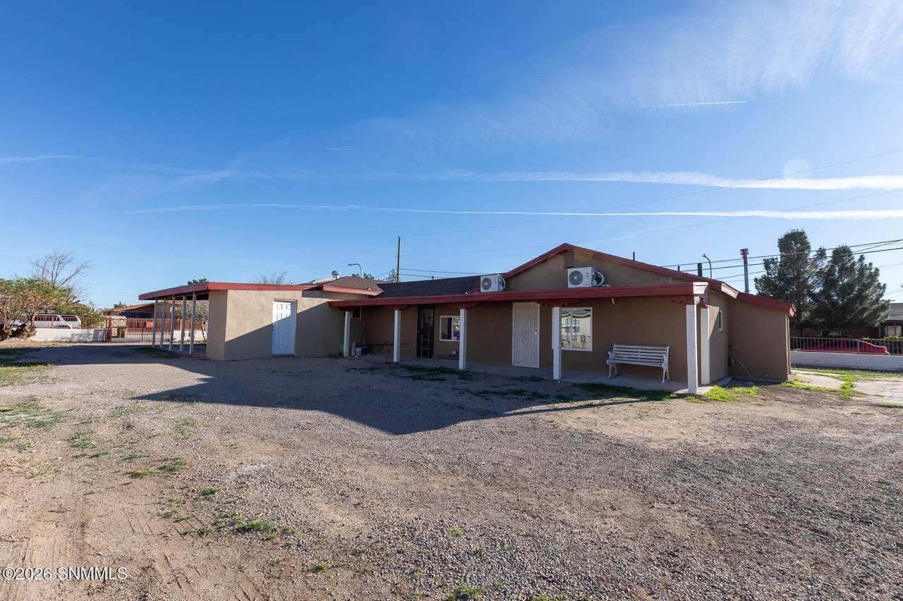 https://bt-photos.global.ssl.fastly.net/lascruces/1280_boomver_1_2601030-2.jpg