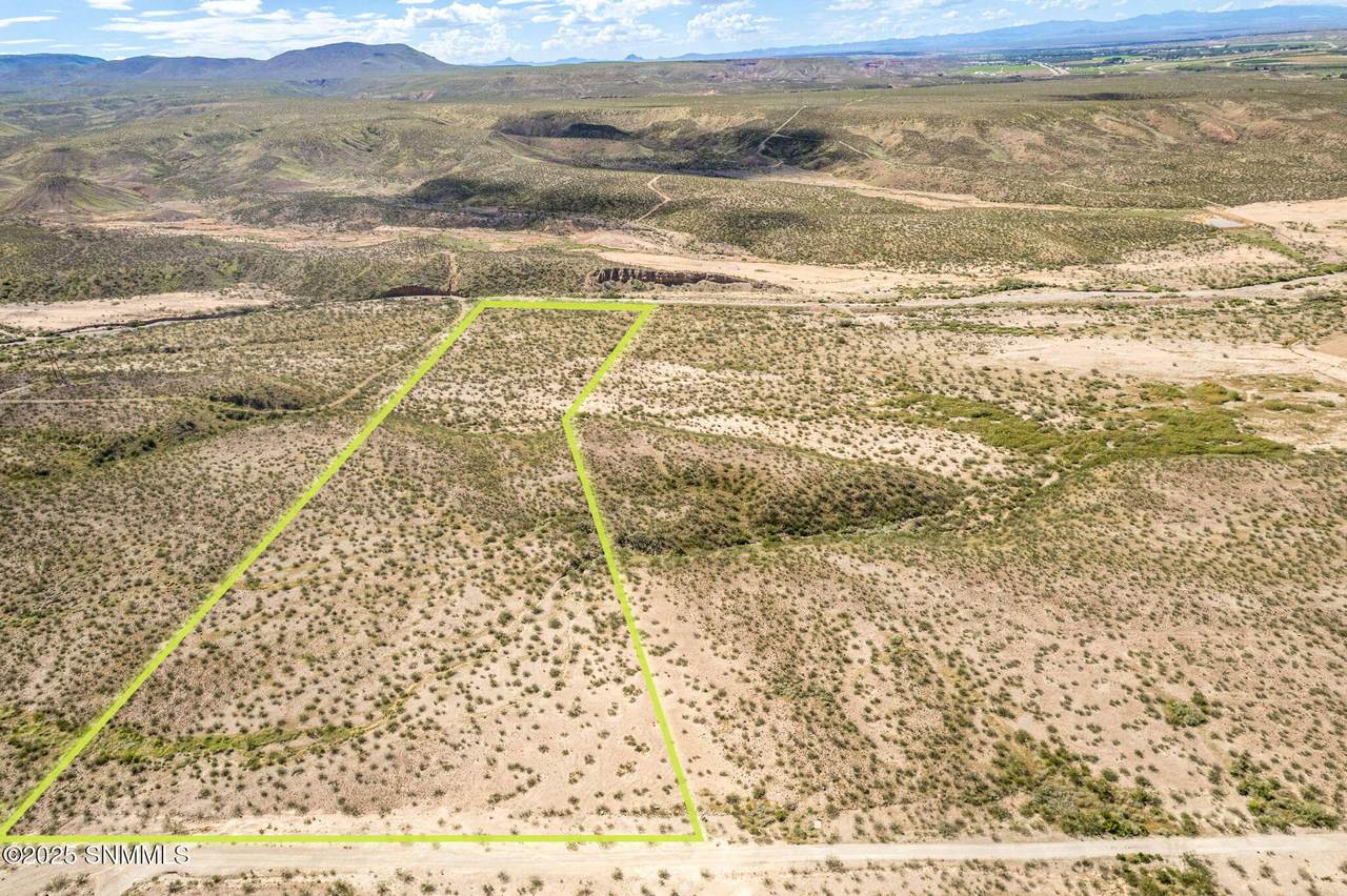 https://bt-photos.global.ssl.fastly.net/lascruces/1280_boomver_1_2601047-2.jpg