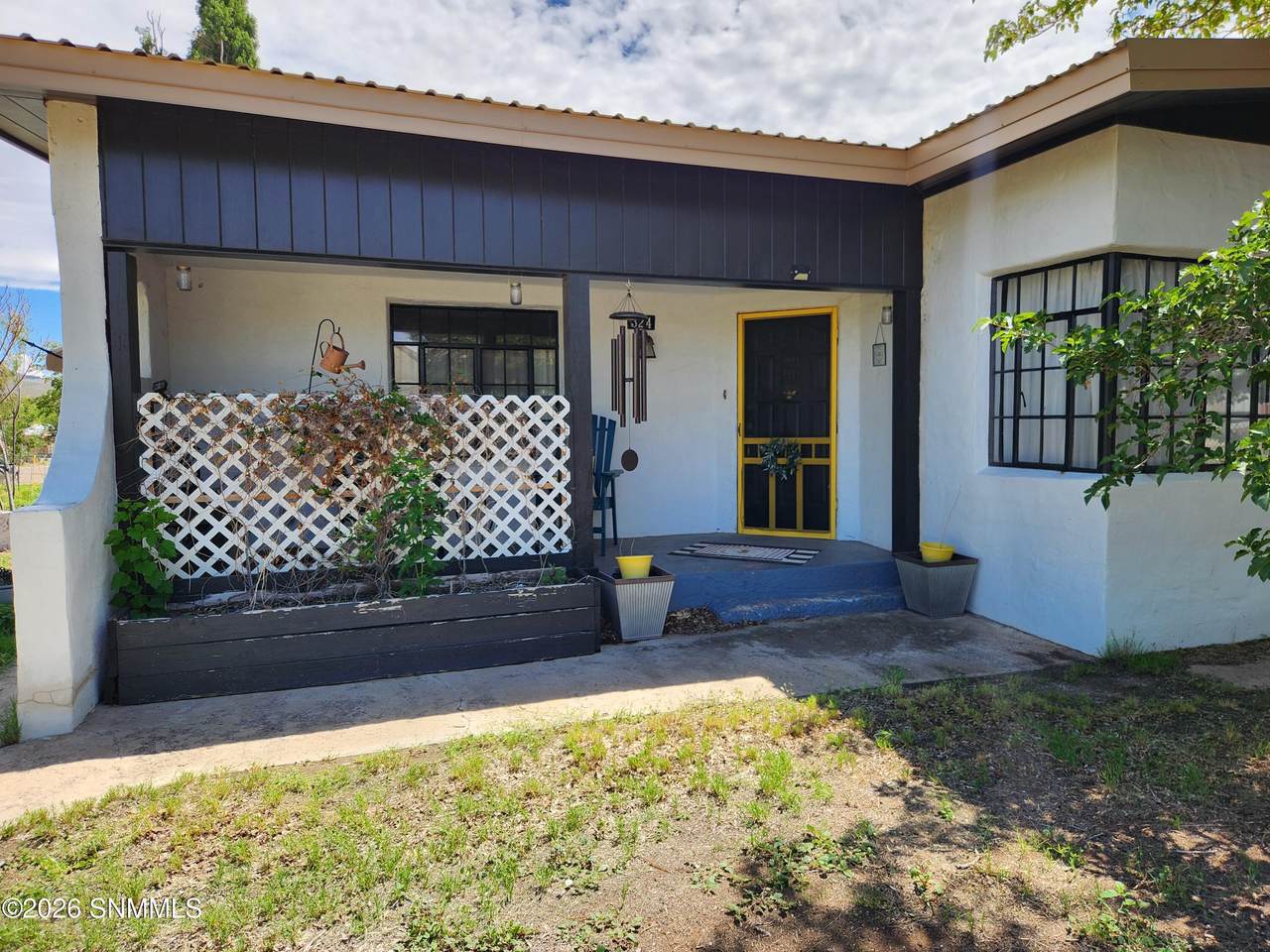 324 6th Street - Photo 1