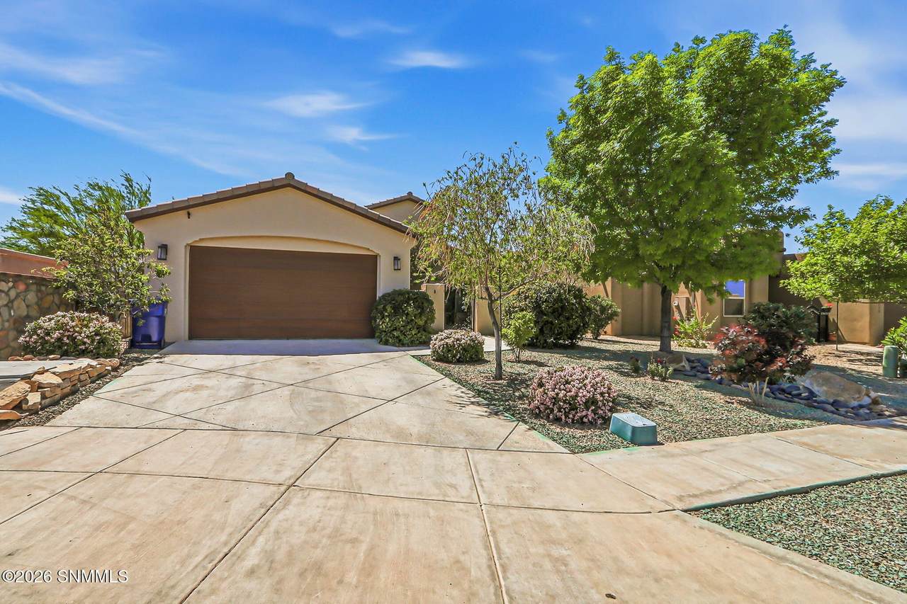 3702 San Clemente Avenue - Photo 1