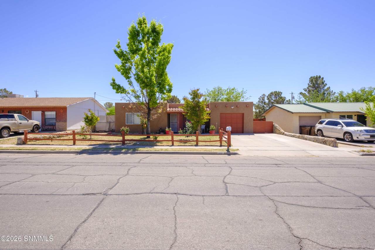https://bt-photos.global.ssl.fastly.net/lascruces/1280_boomver_1_2601136-2.jpg
