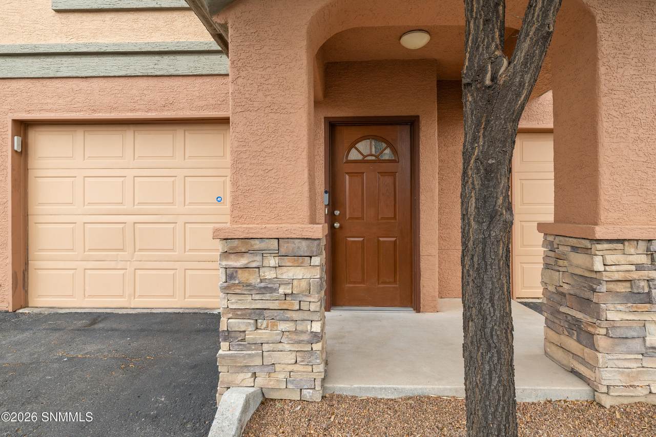 https://bt-photos.global.ssl.fastly.net/lascruces/1280_boomver_1_2601144-2.jpg