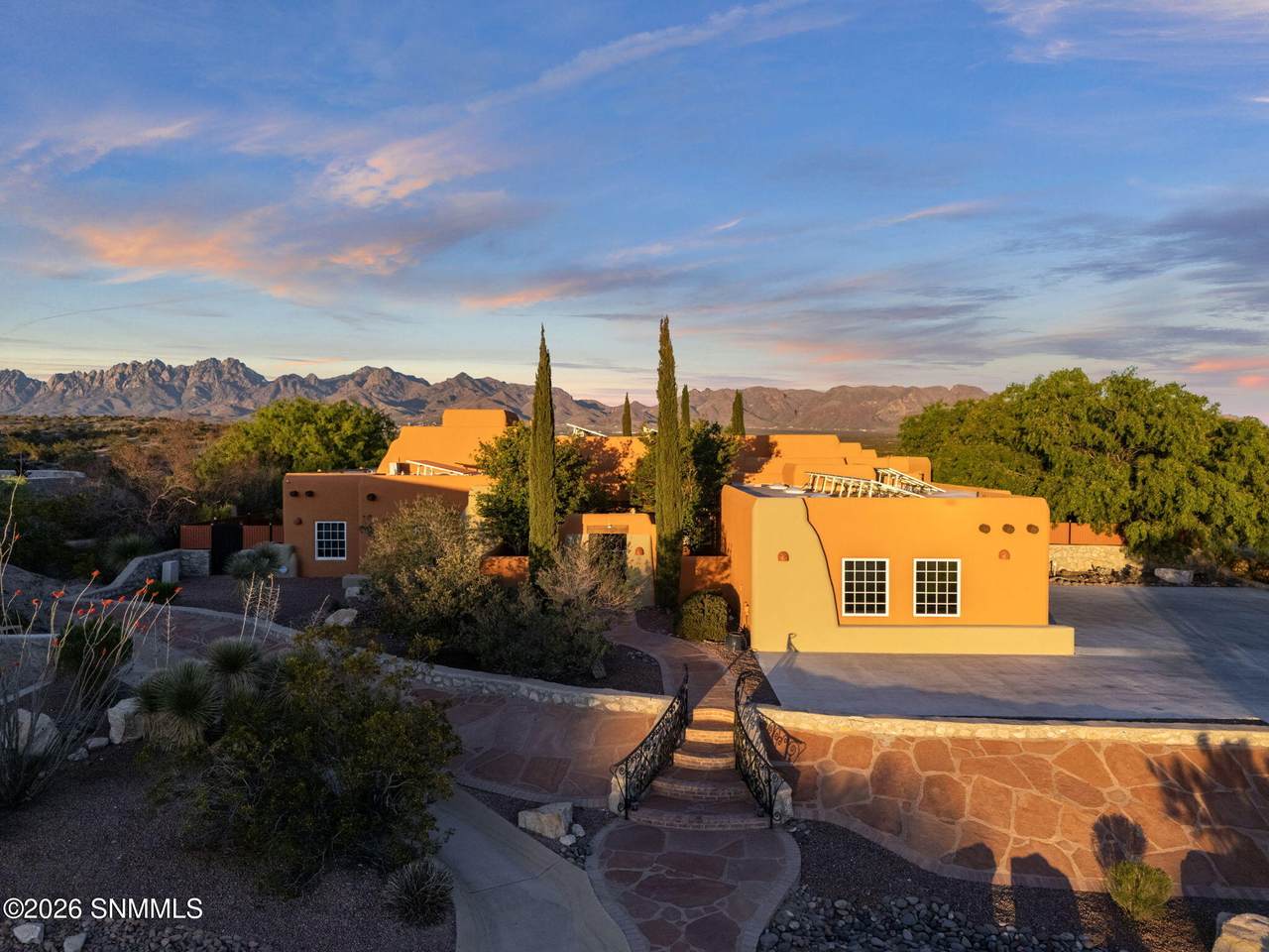 5531 Superstition Drive - Photo 1