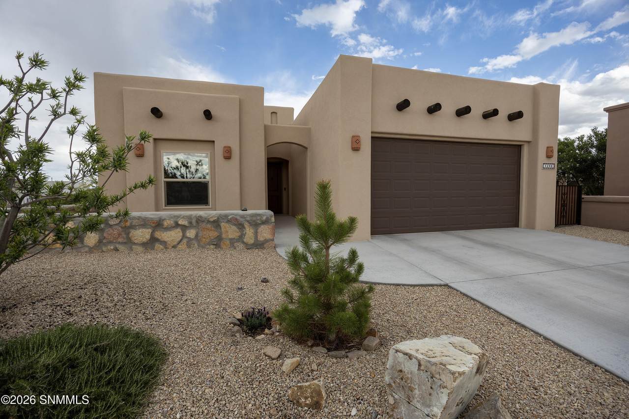 https://bt-photos.global.ssl.fastly.net/lascruces/1280_boomver_1_2601208-2.jpg